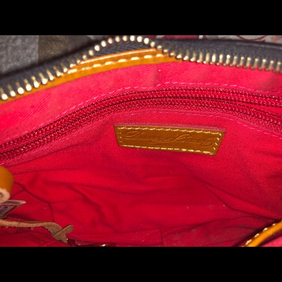 Purse - Picture 3 of 3